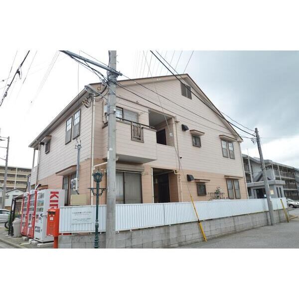 ニューシャルマン 外観