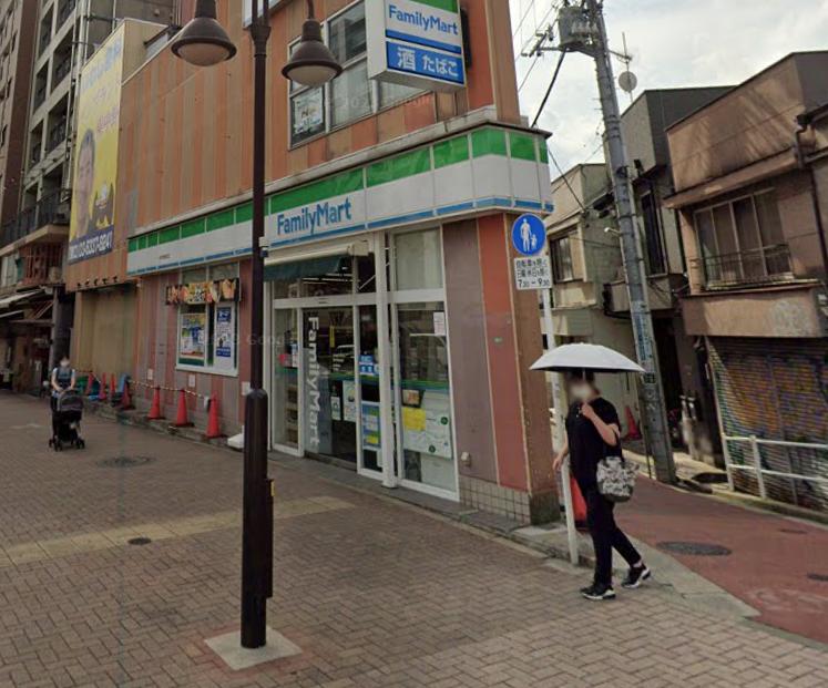ジェイパーク東中野301号室 【コンビニエンスストア】ファミリーマート 東中野駅前店まで310ｍ