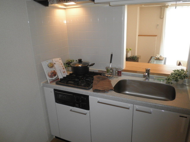 エルフレア武蔵野 キッチン