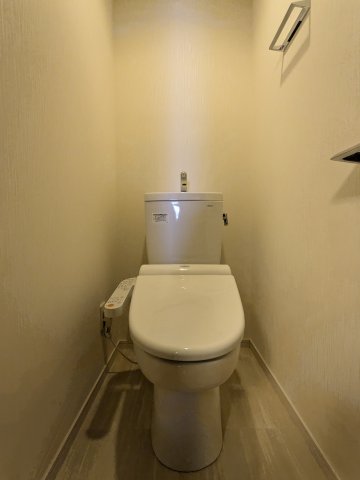 オクドテラス405号室 トイレ