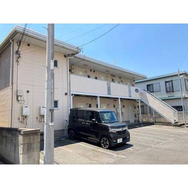 ハイツ創英 外観