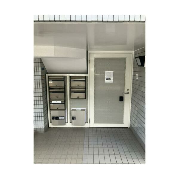 クレスト高輪 エントランス