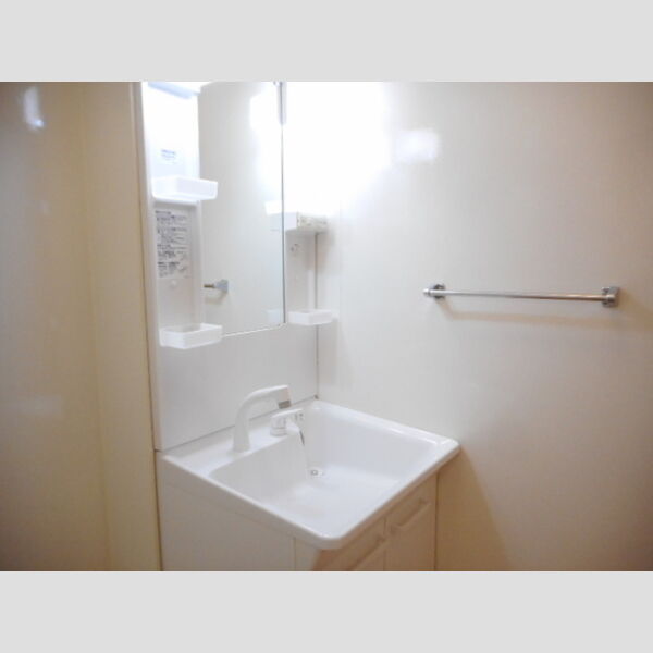 セジュール梨香 洗髪洗面化粧台