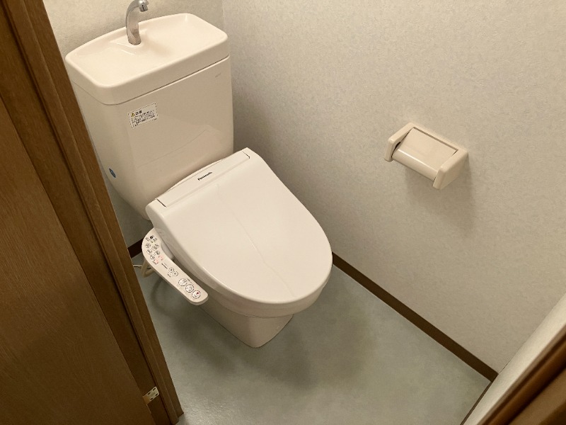 プリオール・オオフチ3階 トイレ