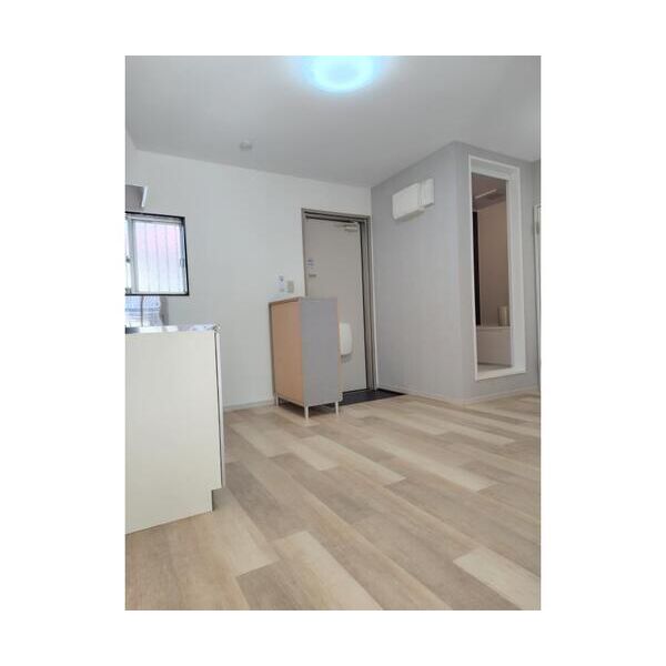 フォーブル西船橋203号室 リビング