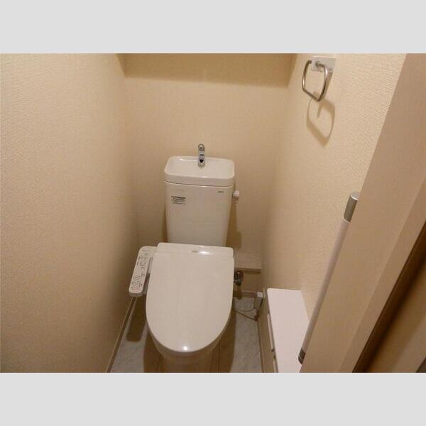 リーブルファイン奈良町Ⅱ　1号棟 トイレ