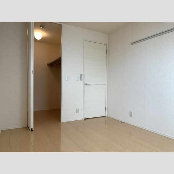 Symphony　A301号室 洋室