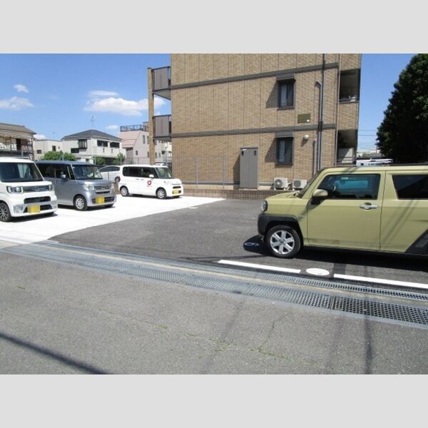 第3エーデルハイム206号室 駐車場