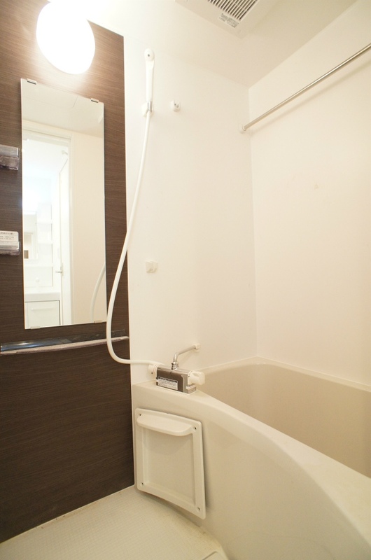 リブリ・横浜西1階 お風呂