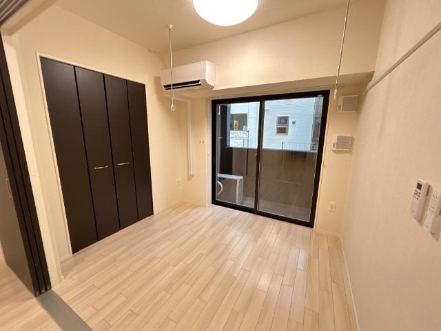 ピーニャ市川101号室 洋室