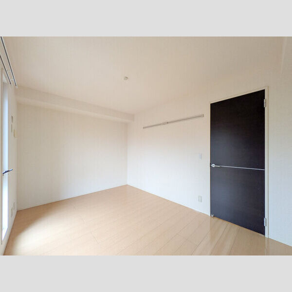 ルピナス　弐番館202号室 洋室