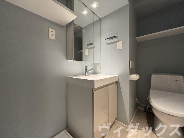 Log入谷／ログ入谷 Log入谷