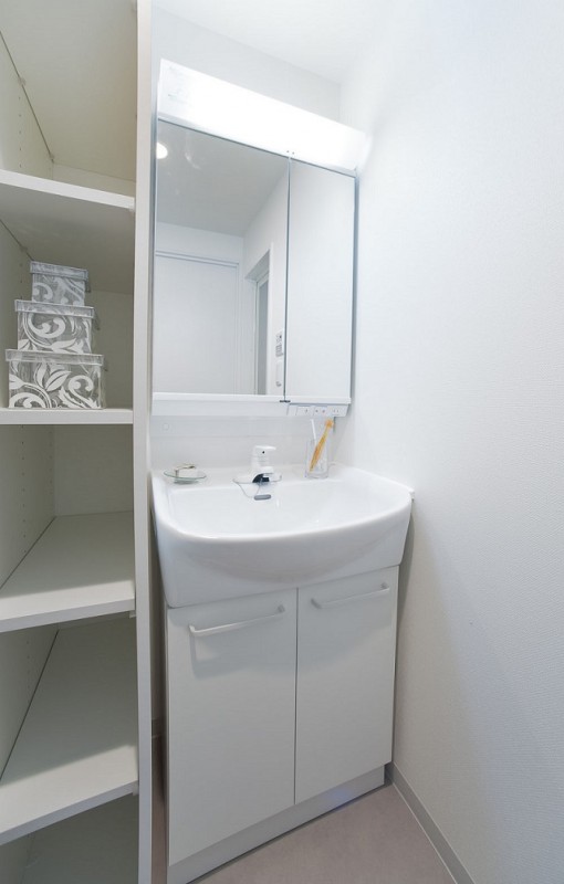 レジディア四谷三丁目 洗面