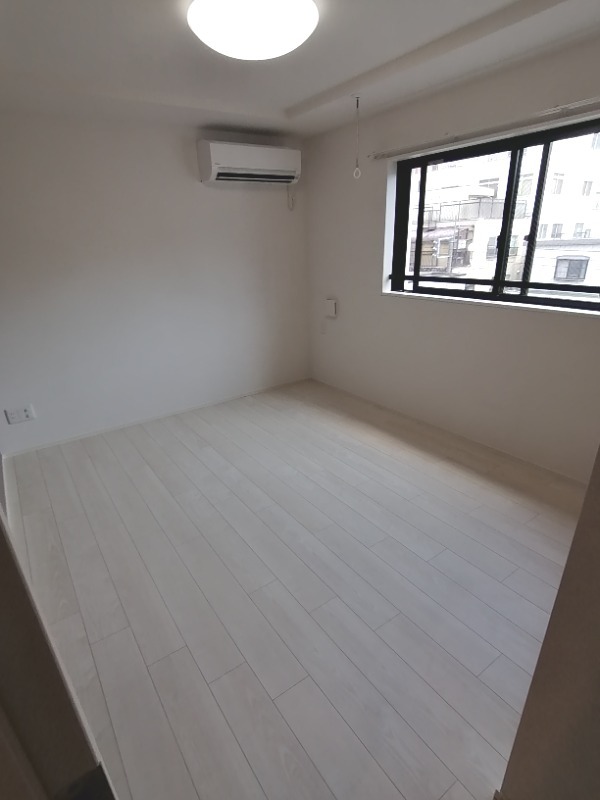 CREAL上野2階 サービスルーム