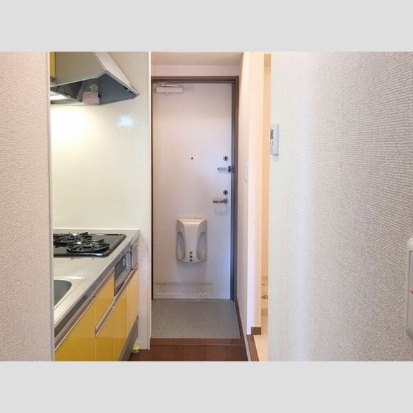 レジデンツ藤　C103号室 同建物別部屋の参考画像