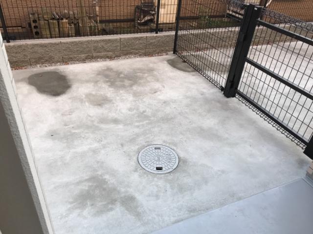 オリヴィエ101号室 ベランダ