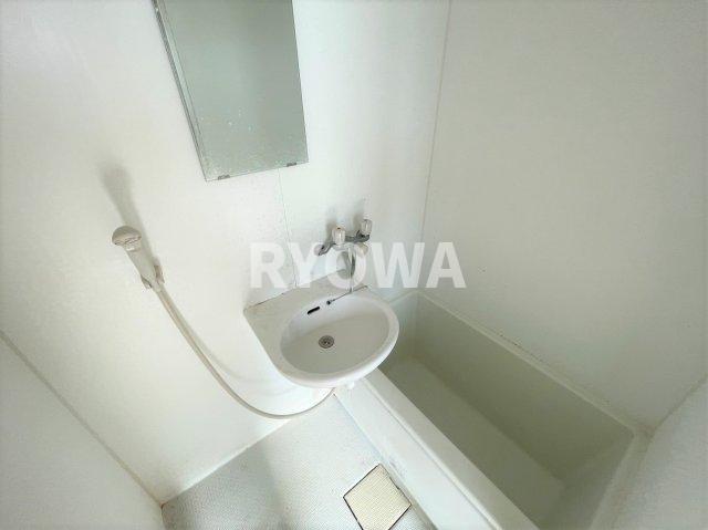 綾瀬2丁目賃貸住宅 掲載の写真は退去前の写真となります。