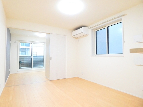 ルミケオ大手町2階 リビングダイニング　別角度