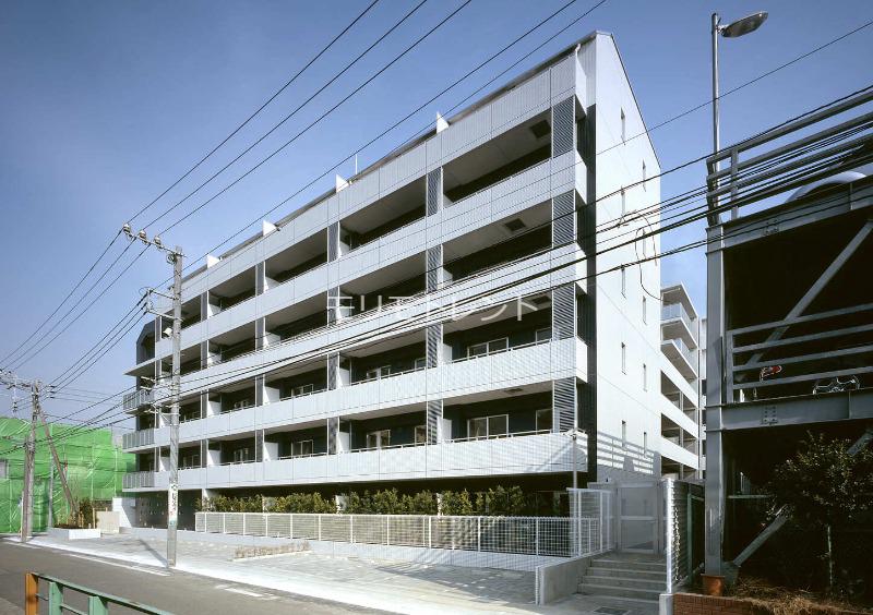 カスタリア鶴見3階 外観