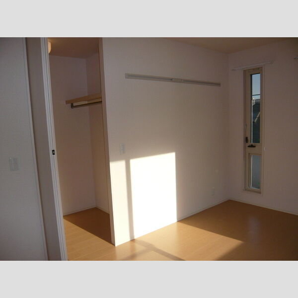 パラディーゾ301号室 ウォークインクローゼット