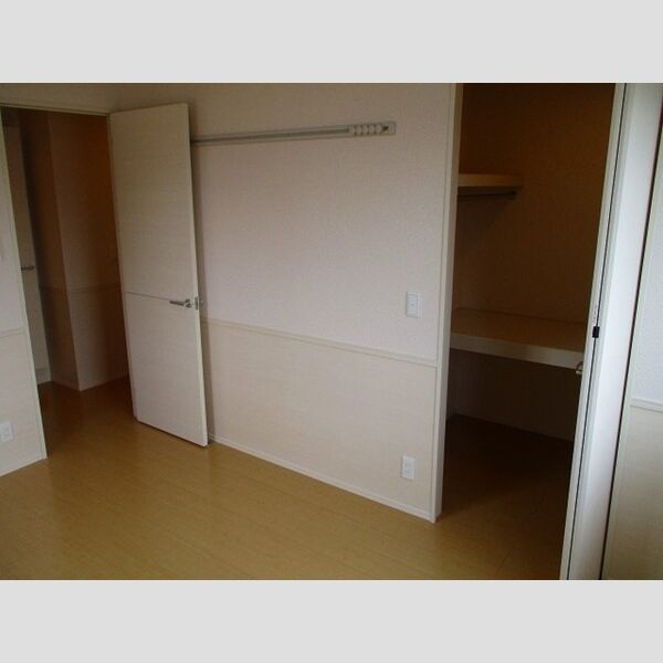 ガネーシャ　弐番館 収納