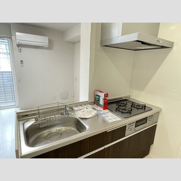 オルメル201号室 キッチン　3口コンロ
