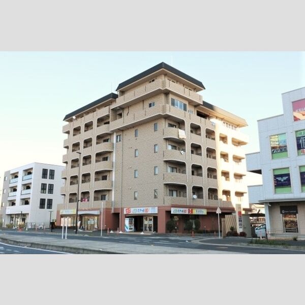 アルカンシェル211号室 建物外観