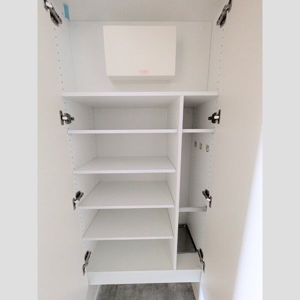 ロイジェント潮見0413号室 シューズボックス