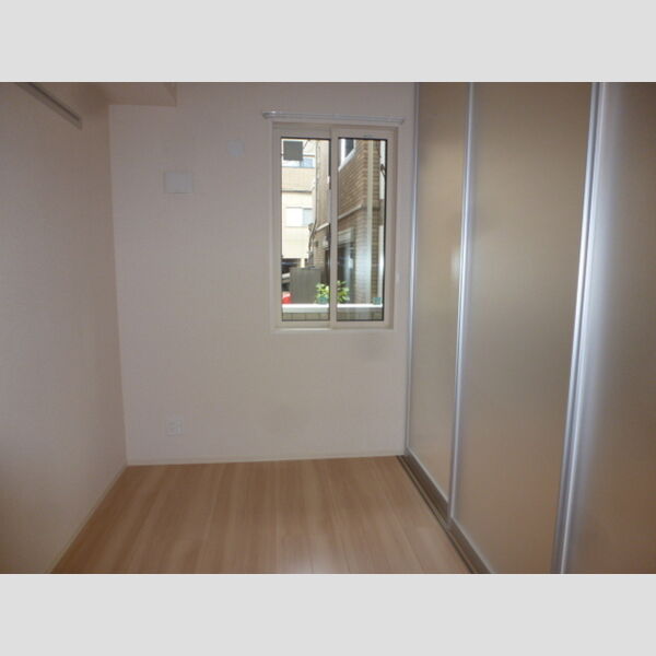 セピアヒルズ102号室 洋室