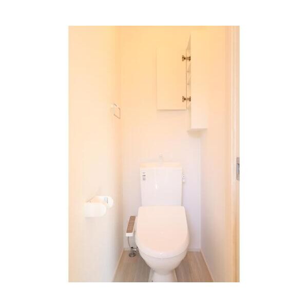 ZUSHI　EAST トイレ