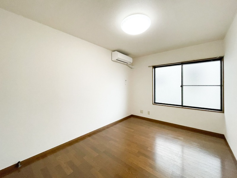 メイプルリーフ1階 リビング