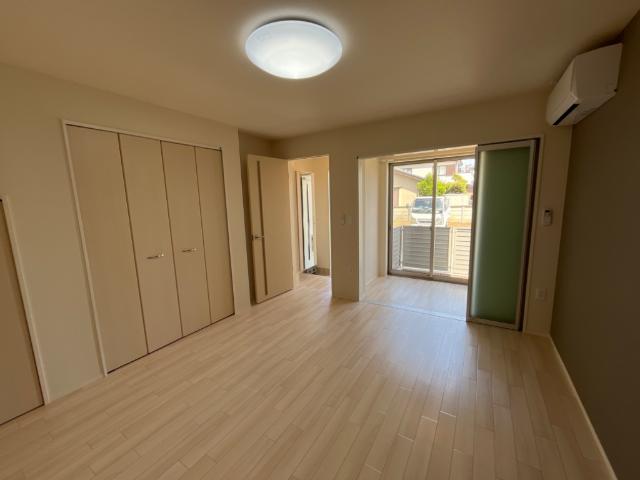 マルベリー・リーブス 室内