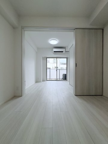 ガーラ雑色グランドステージ3階 広々とした洋室です