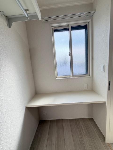 ＣＬＡＩＲＥ　　ＭＵＳＡＳＨＩ301号室 書斎としても利用可能