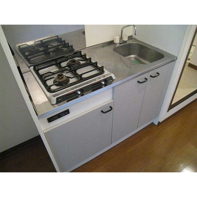 アンプルールフェールYoshida202号室 キッチン