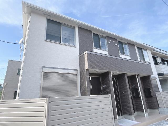 ローズ・コート 外観写真（昼）