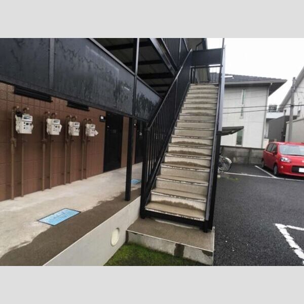 キャッスル　Ⅰ201号室 エントランス