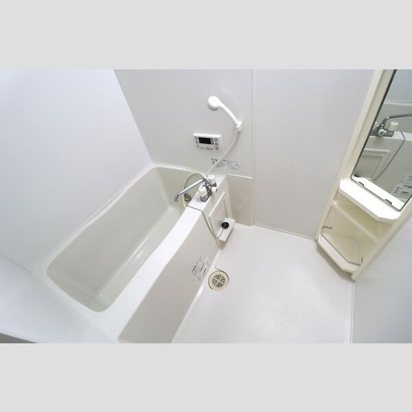 シェ・コパン 追い焚き機能付き風呂