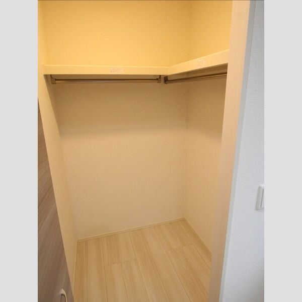 ティアレ大塚 ウォークインクローゼット