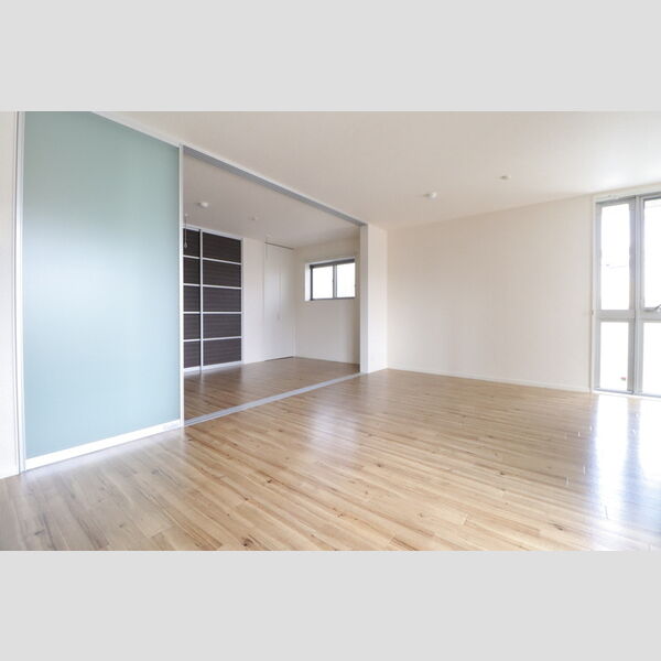 ピラタス　ⅩⅡ リビング・洋室