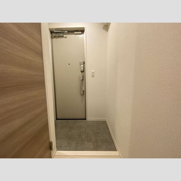 セレスティア北烏山 207号室玄関