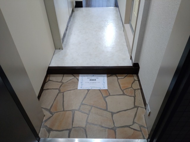 日興パレス神楽坂 玄関