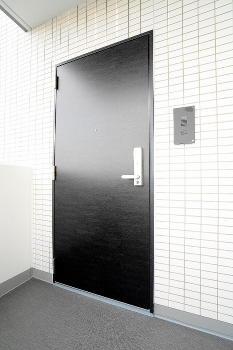 ステージファースト吾妻橋4階 玄関ドア