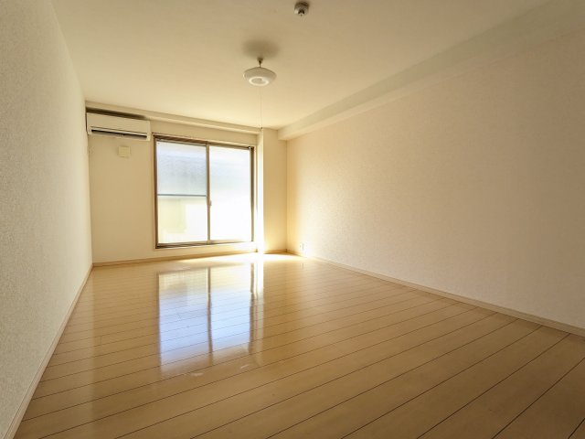 アンビシャス21大船 リビング