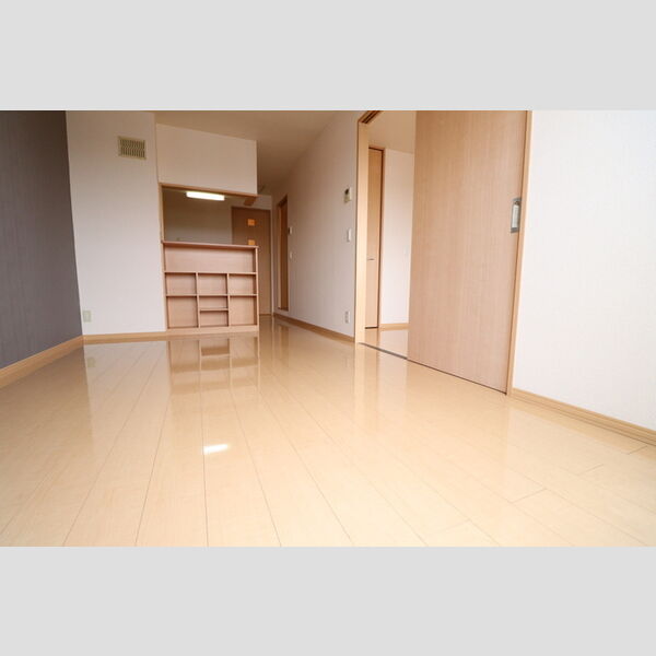 サニーガーデン LDK