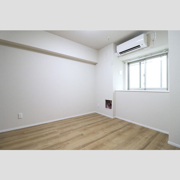 ソレイユ上落合201号室 ★洋室5.2帖★