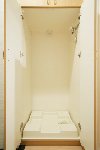 ルーブル野方伍番館 室内洗濯機置場