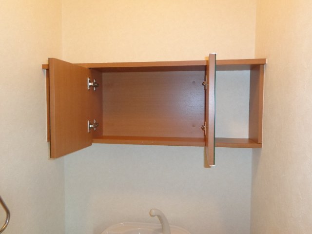 スカイヒルズ トイレ戸棚
