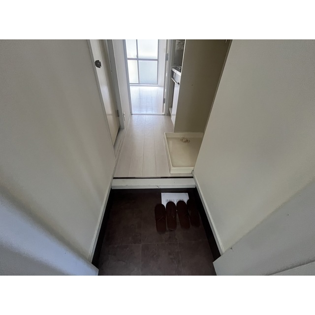 アミティY205号室 玄関