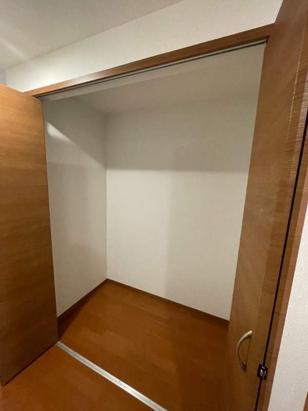 ティーリミテッド 収納